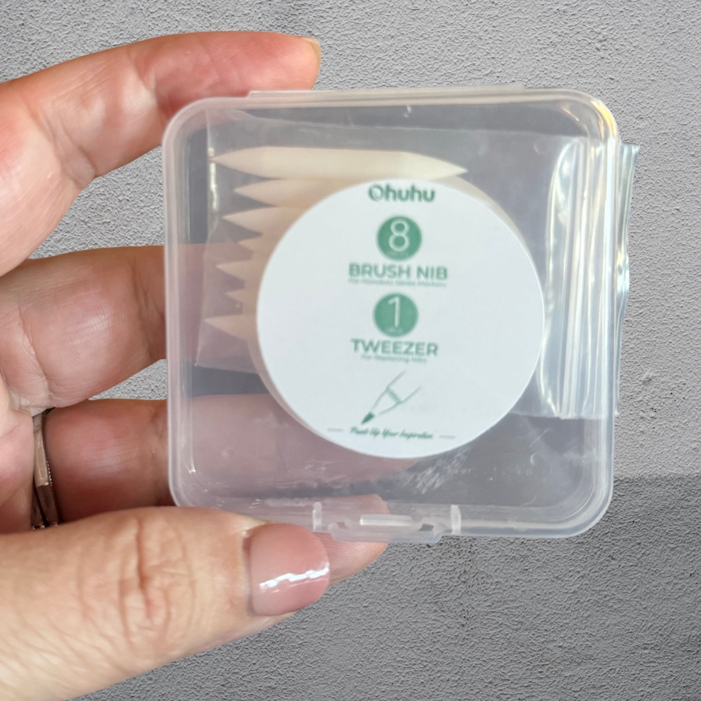 Ohuhu Brush Nib Replacment Tips. Made by Ohuhu and officially distributed by The Marker Monster — an authorized Ohuhu reseller.